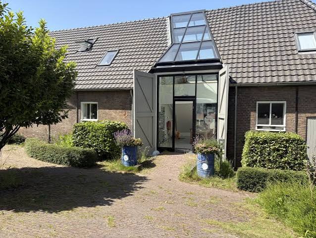 Entree van Gezondheidscentrum 't Duifje in Arnhem